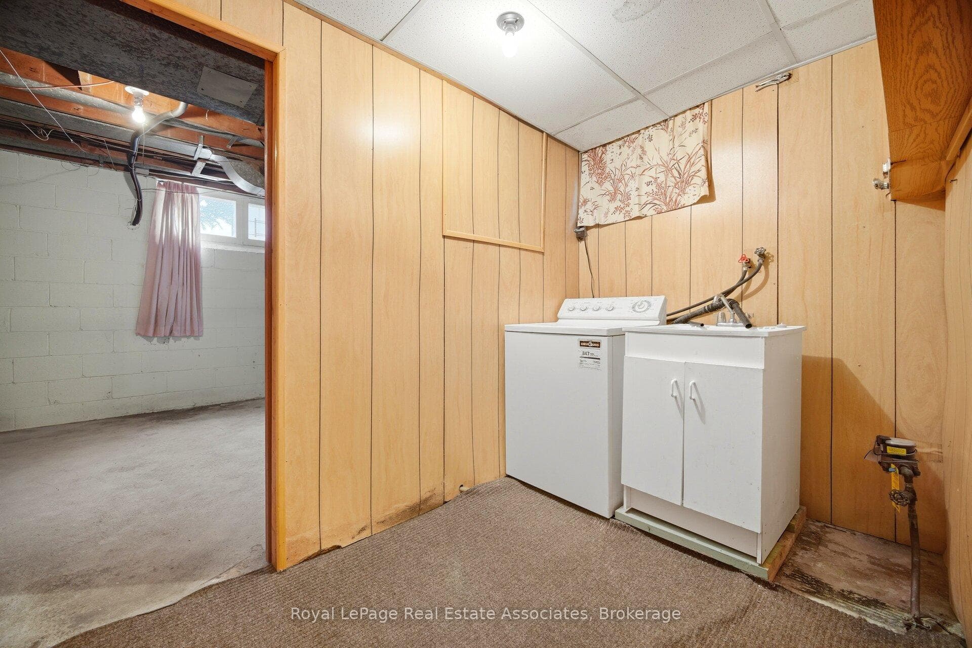 193 Kingsview Boulevard photo 47