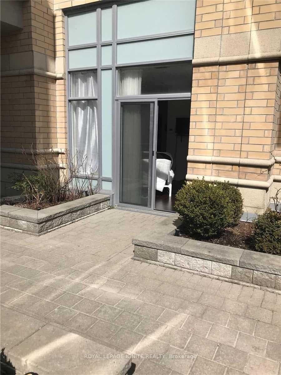 701 Sheppard Avenue Unit 114 photo 1