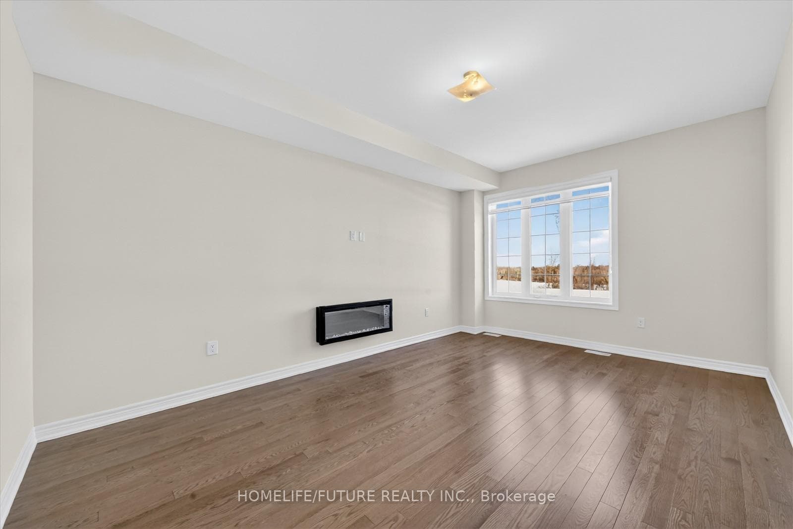 2958 Peter Matthews Drive photo 5
