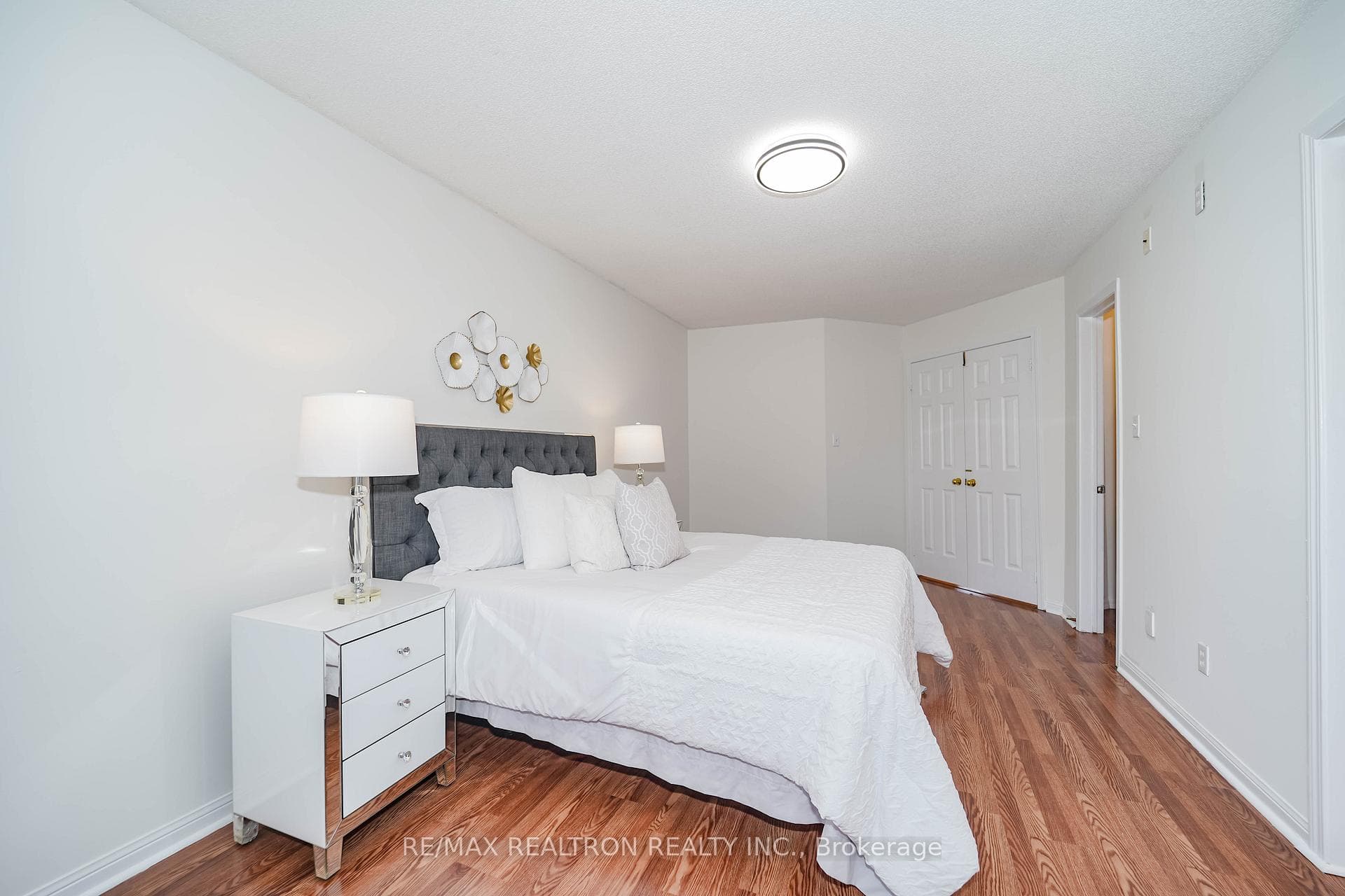 18 Jensen Court photo 27
