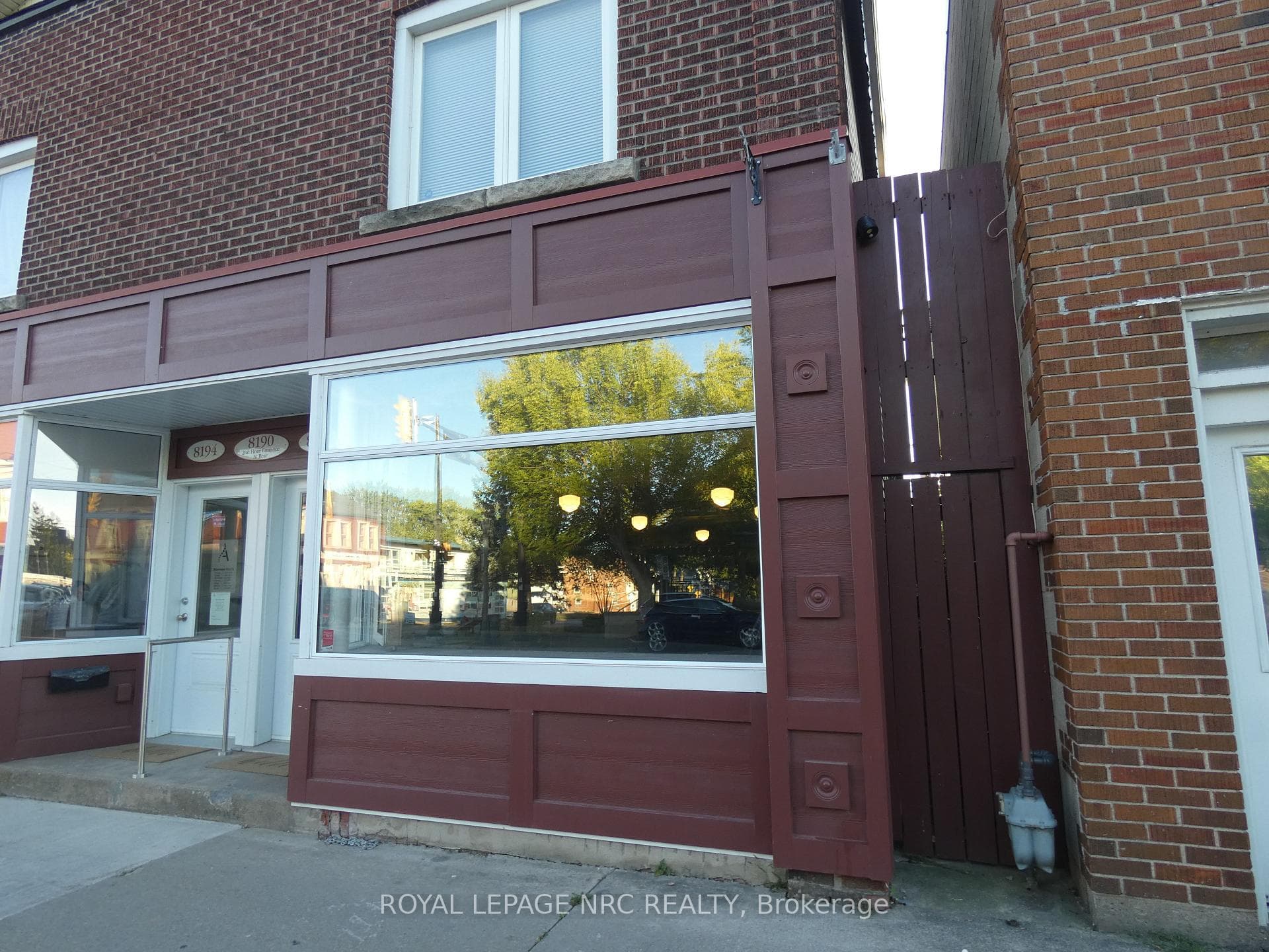 Front view North Unit