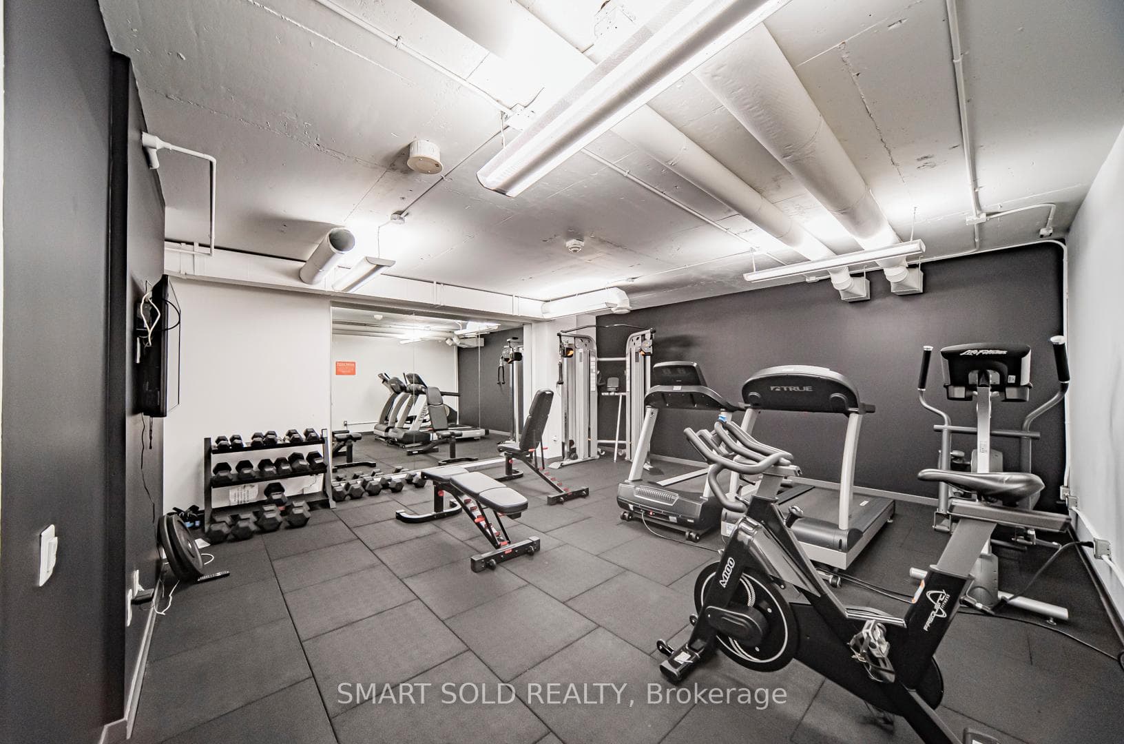 650 King Street Unit 106 photo 40