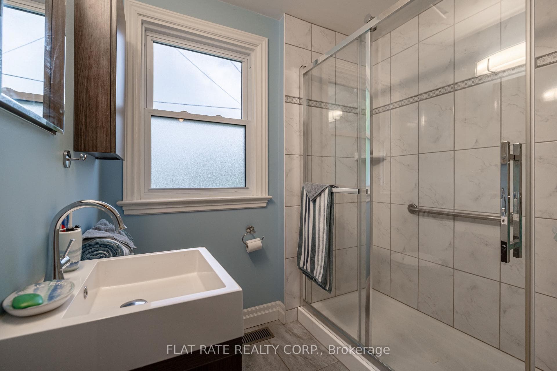 611 Harold Drive photo 14