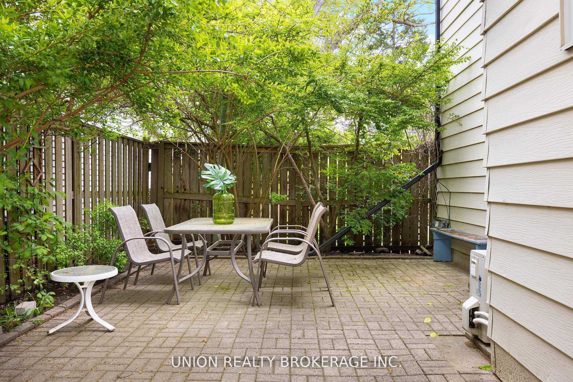 9 Elmer Avenue photo 28