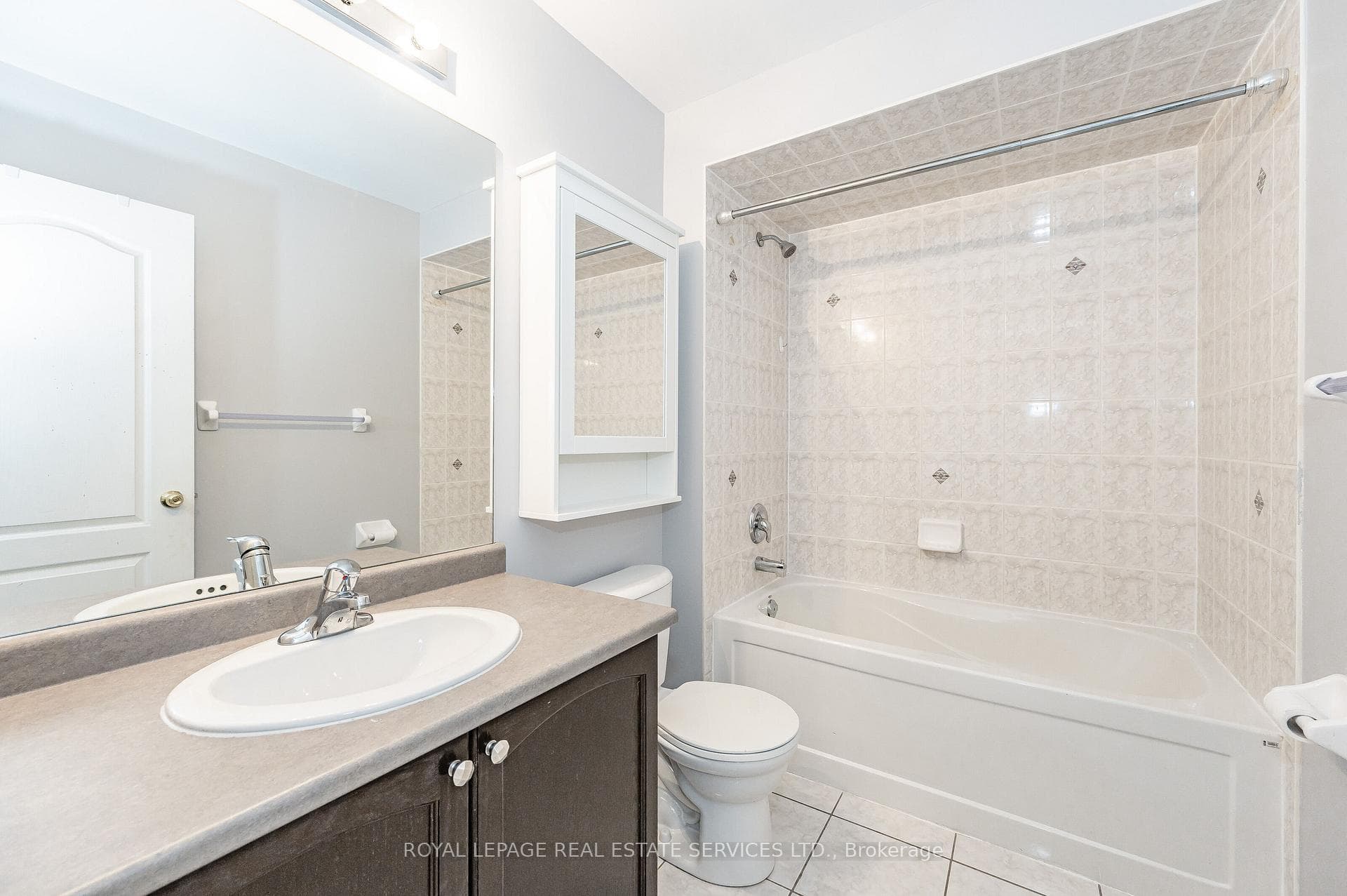 2041 Fiddlers Way photo 22