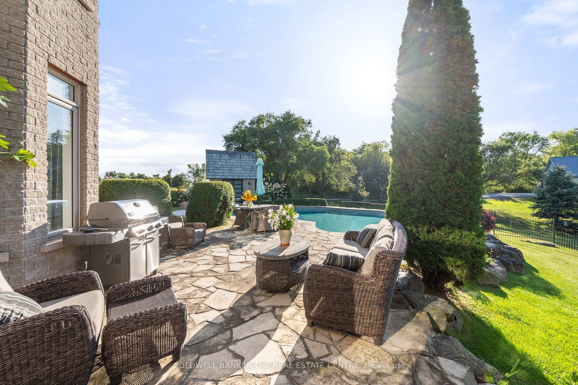 42 Fairbairn Gate photo 6
