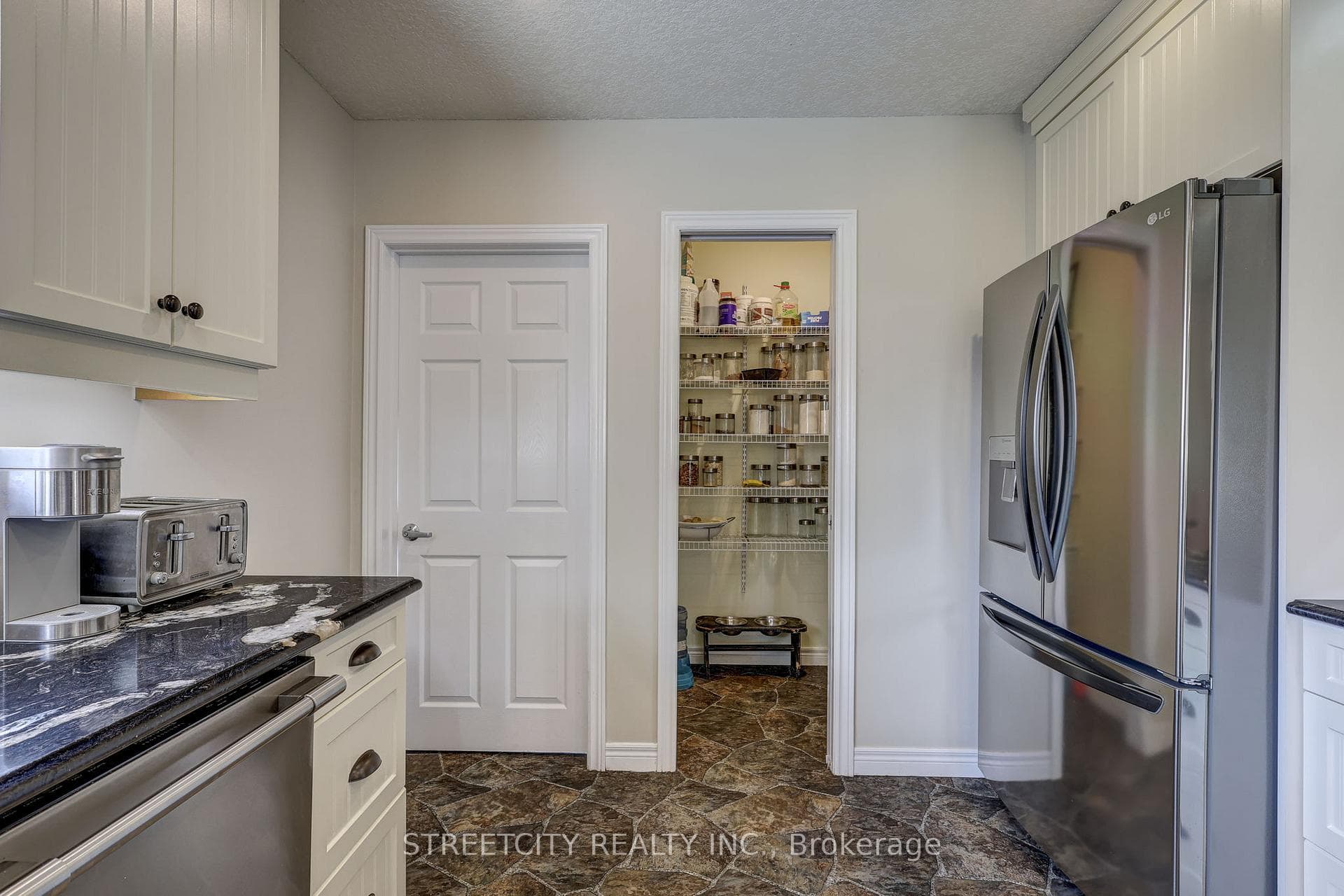 9502 Union Road photo 18