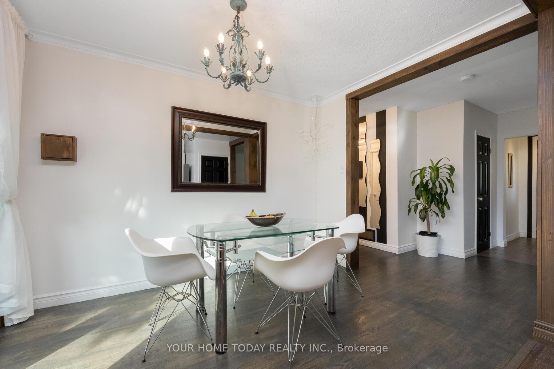 30 Hewson Crescent photo 9