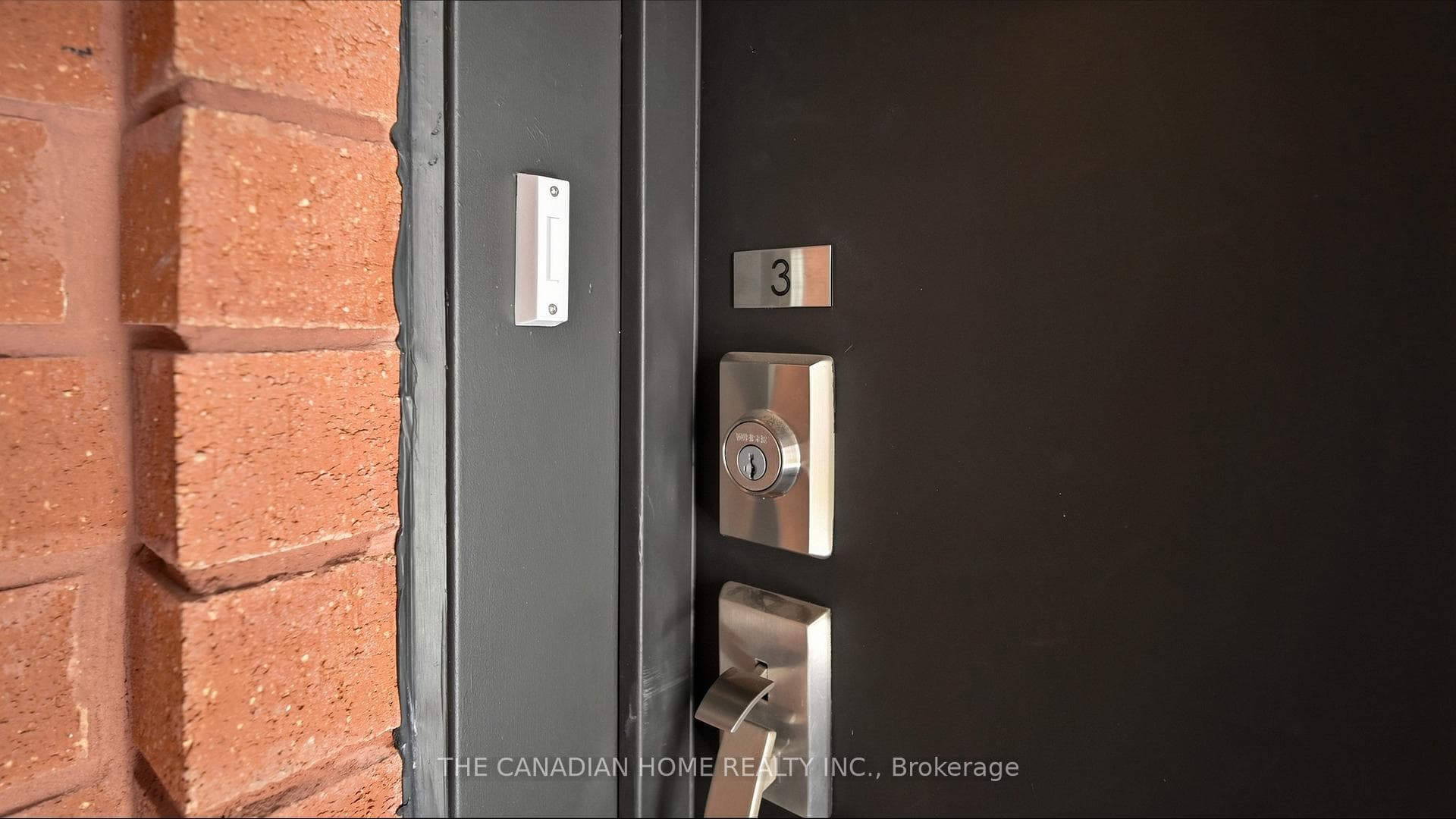 55 Romilly Avenue Unit 3 photo 4