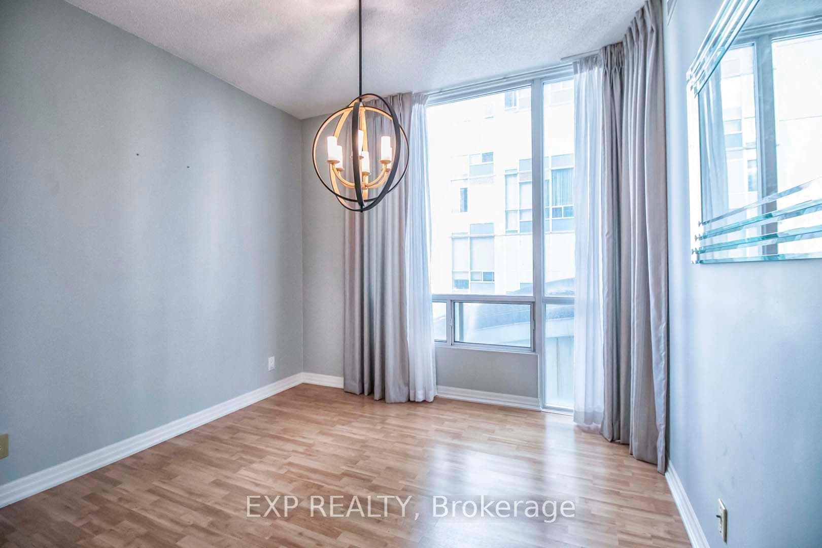 3939 Duke Of York Boulevard Unit 707 photo 22