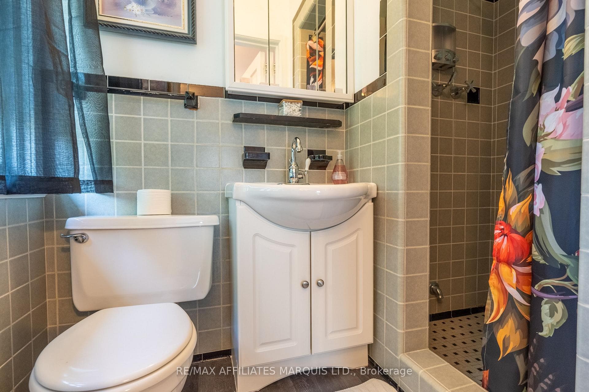 217 Adolphus Street photo 33