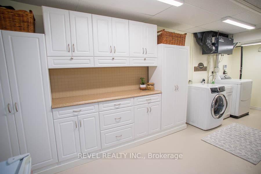 8 Ravine Court photo 27