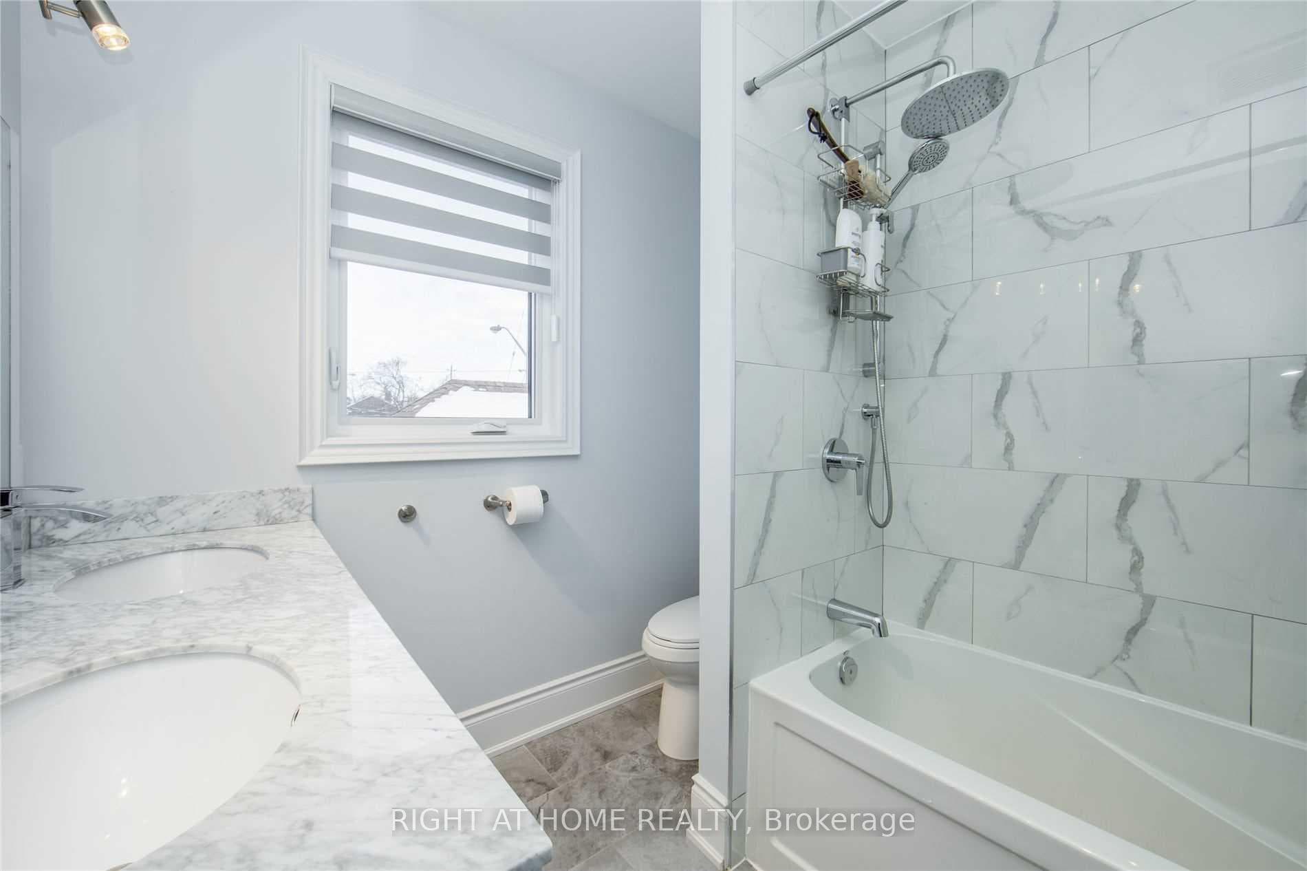 484 Donlands Avenue photo 19