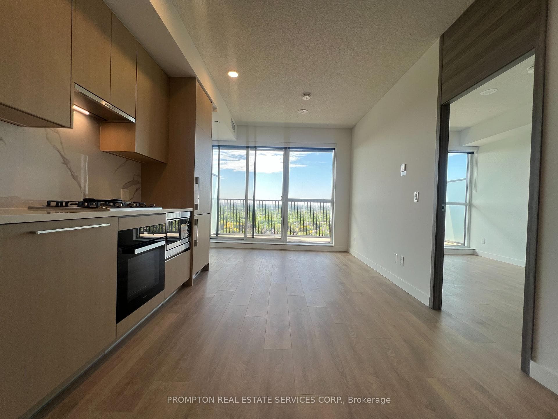 68 Esther Shiner Boulevard Unit 2310 photo 11