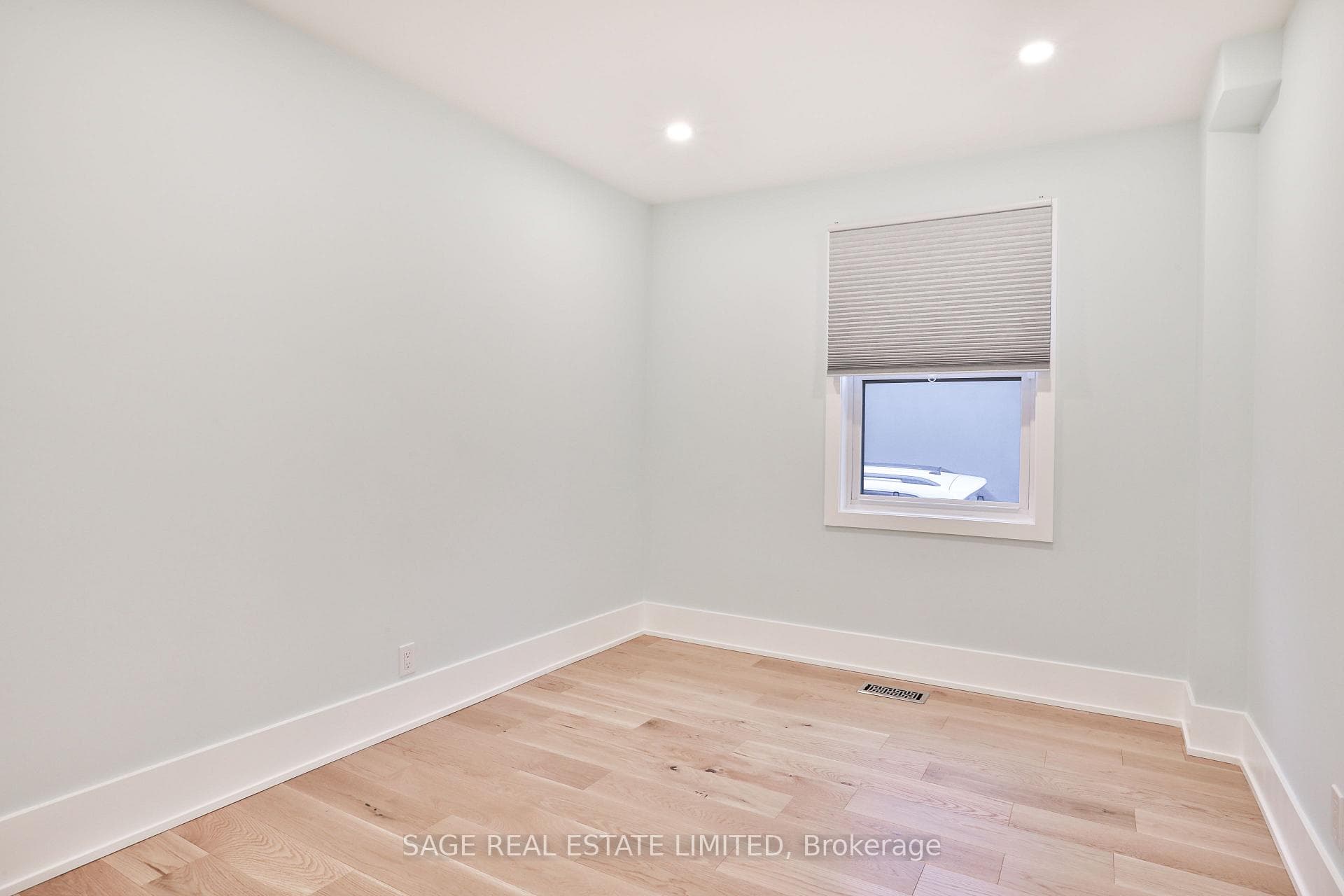 233 Thirtieth Street Unit Main photo 14