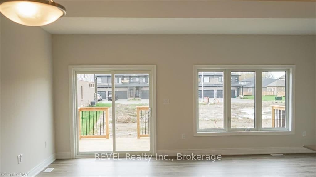7458 JONATHAN Drive Unit MAIN photo 12