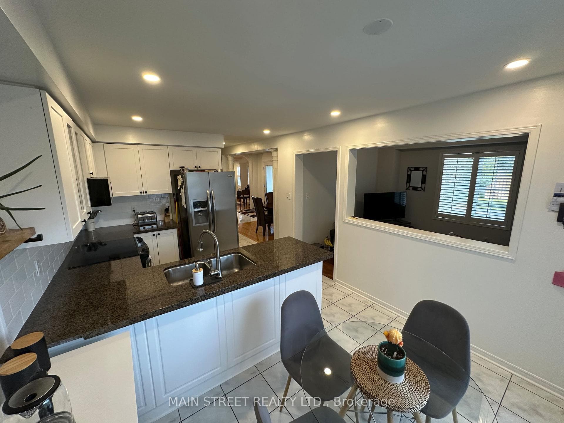 20 Horstman Street photo 12