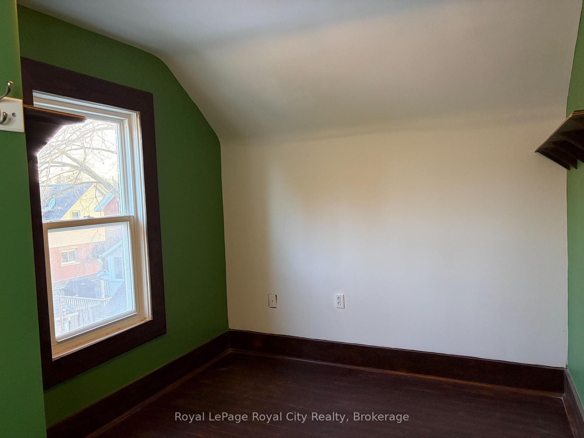 62 Powell Street photo 14
