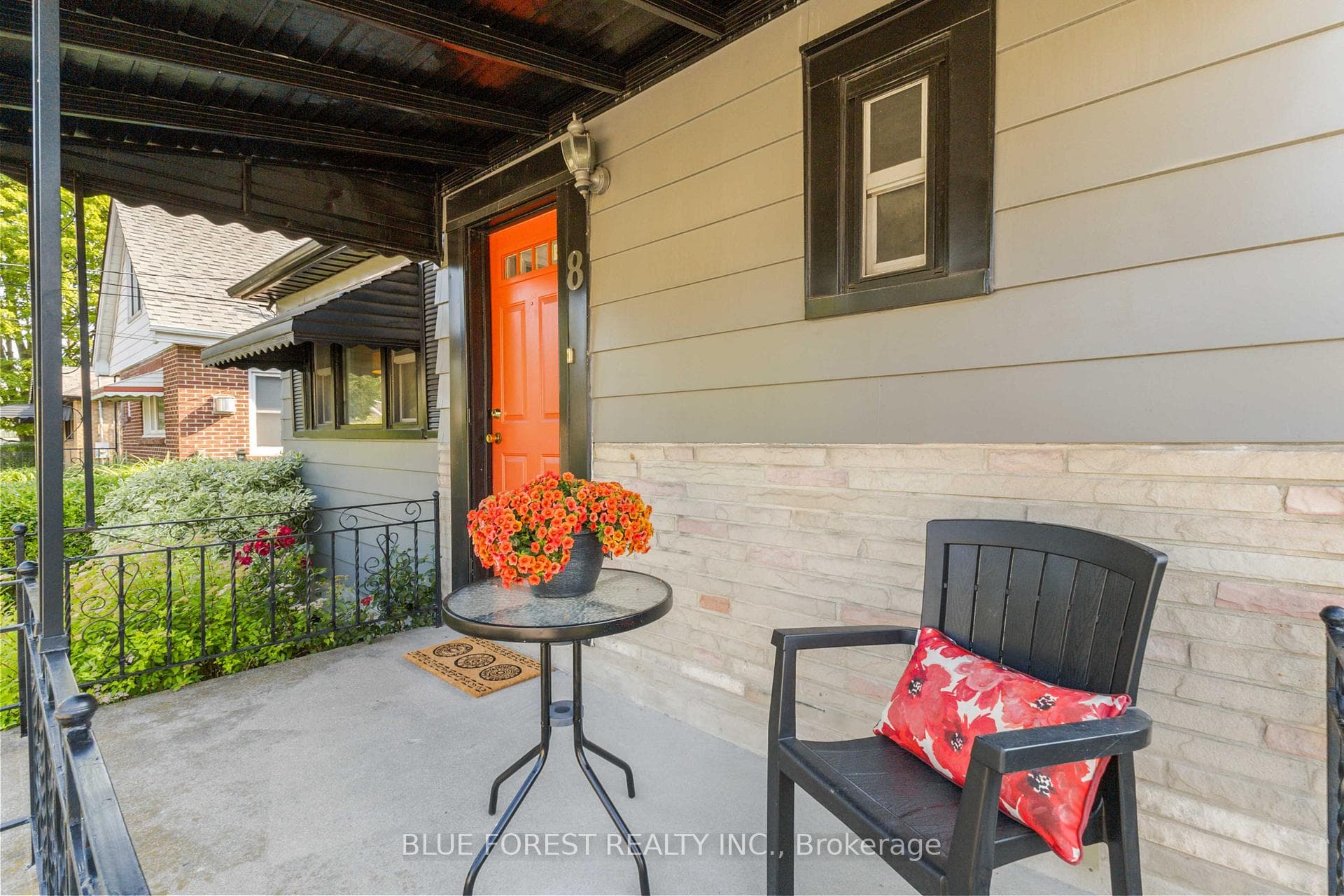 8 Durham Street photo 3
