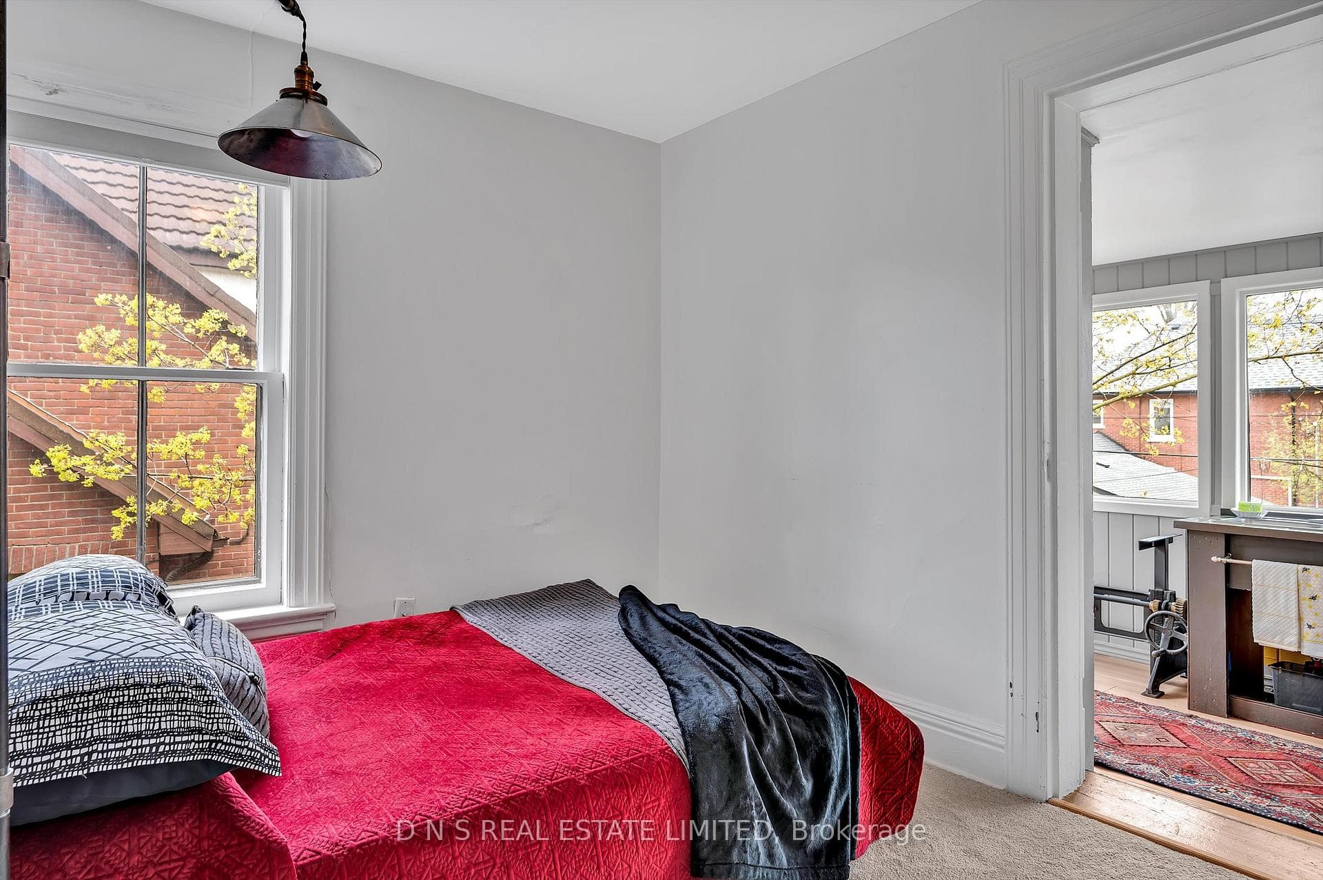 312 Elias Avenue photo 19