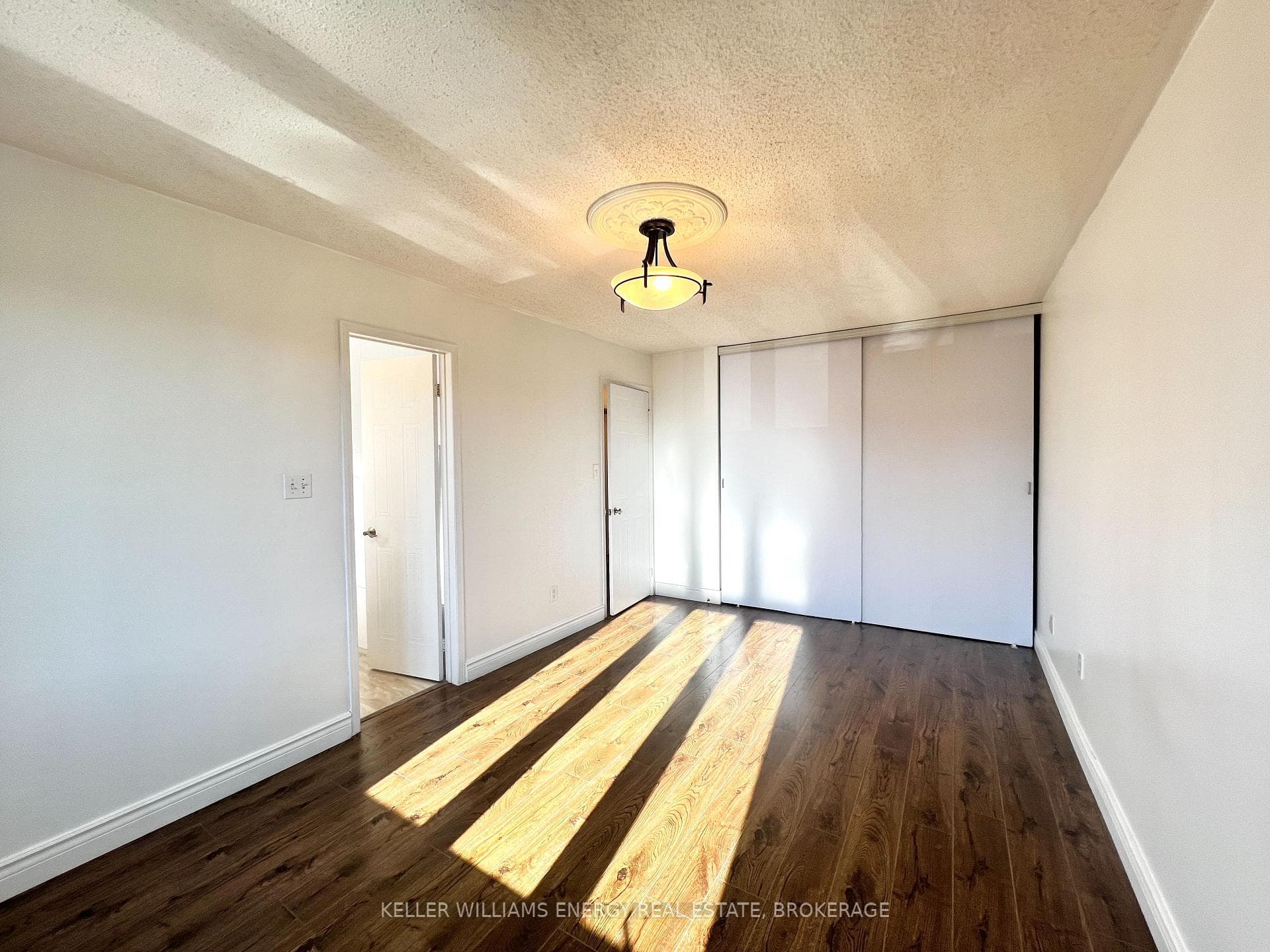 32 Trewin Lane photo 11
