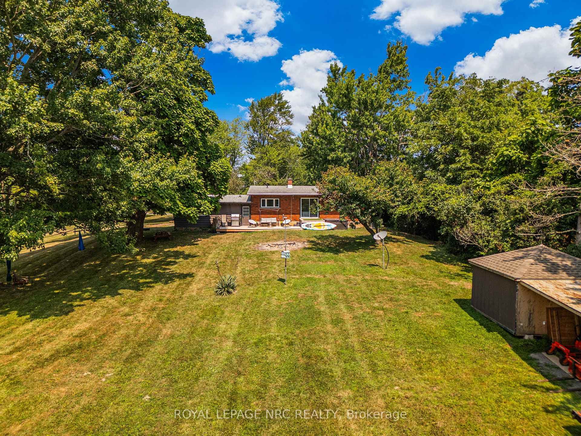 5277 SHERKSTON Road photo 46
