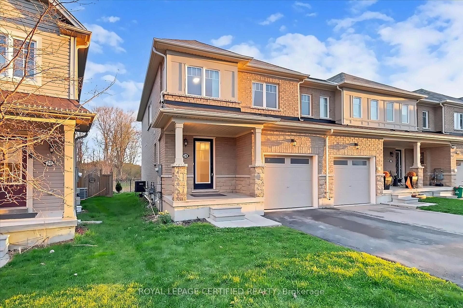 End-Unit Freehold Townhouse
