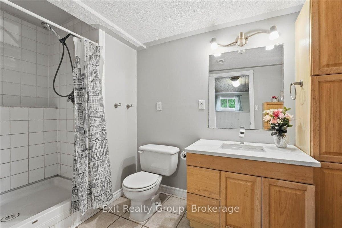 15448 Telephone Road photo 24