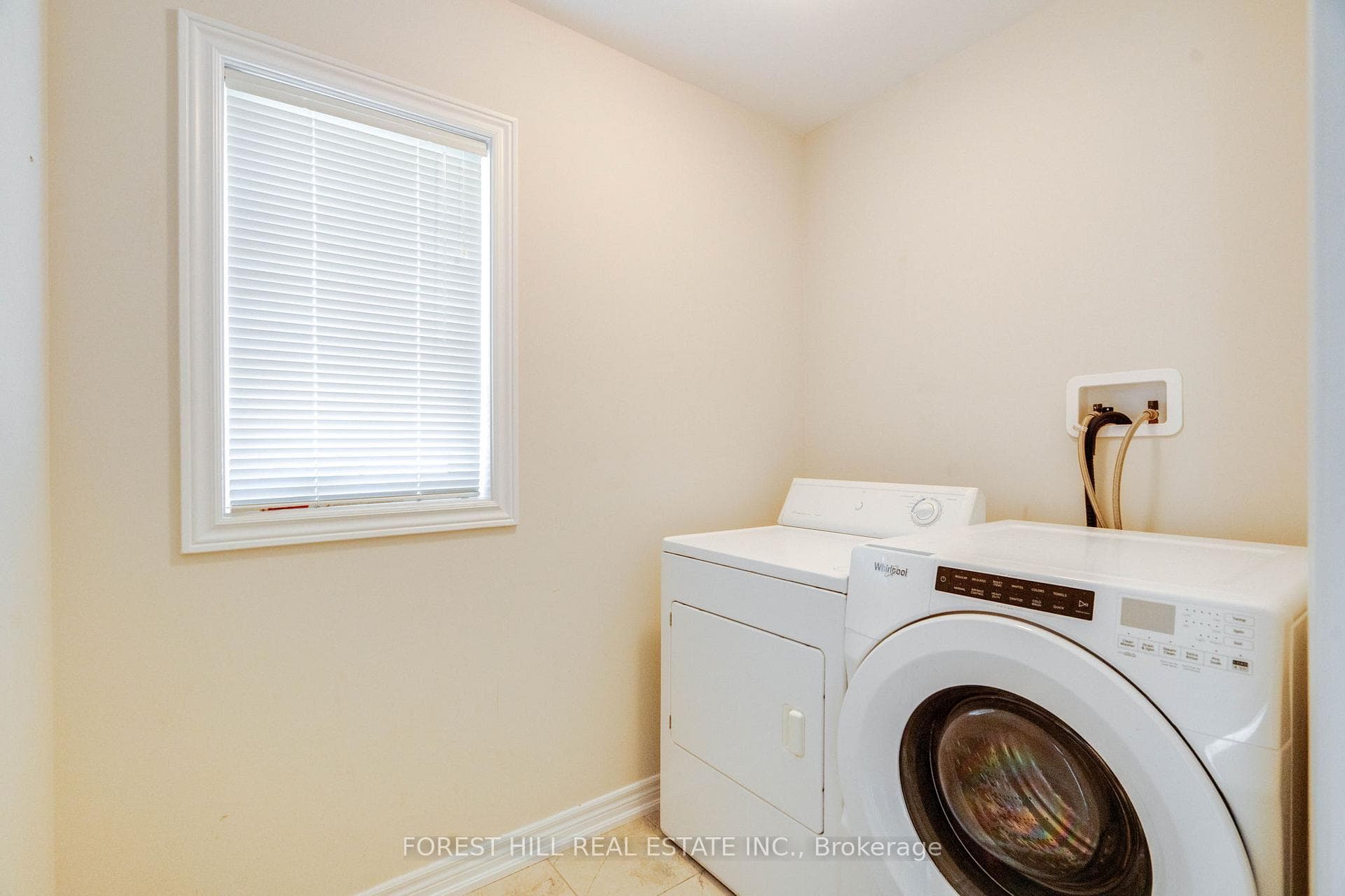 50 Clifford Crescent photo 31