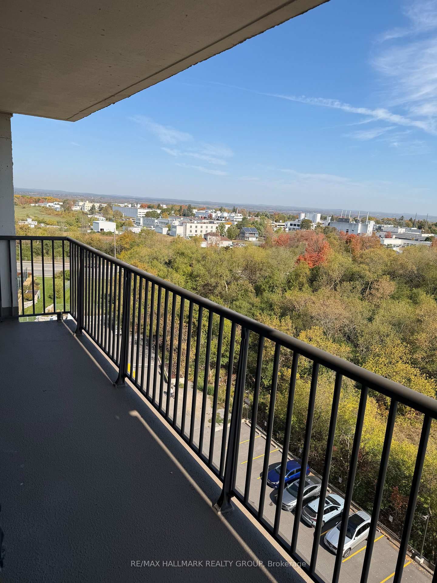 665 Bathgate Drive Unit 1007 photo 2