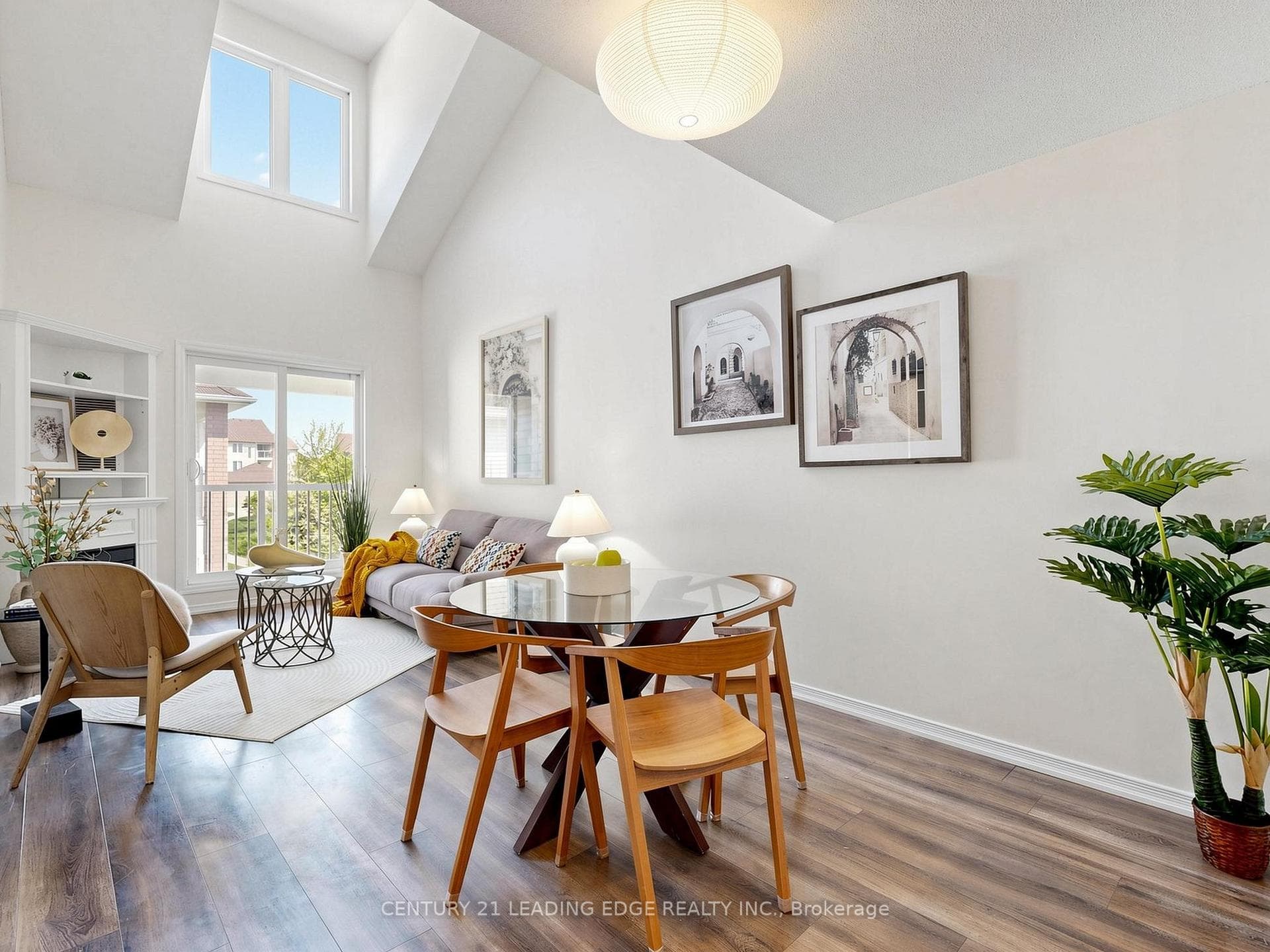 Living & Dining Room