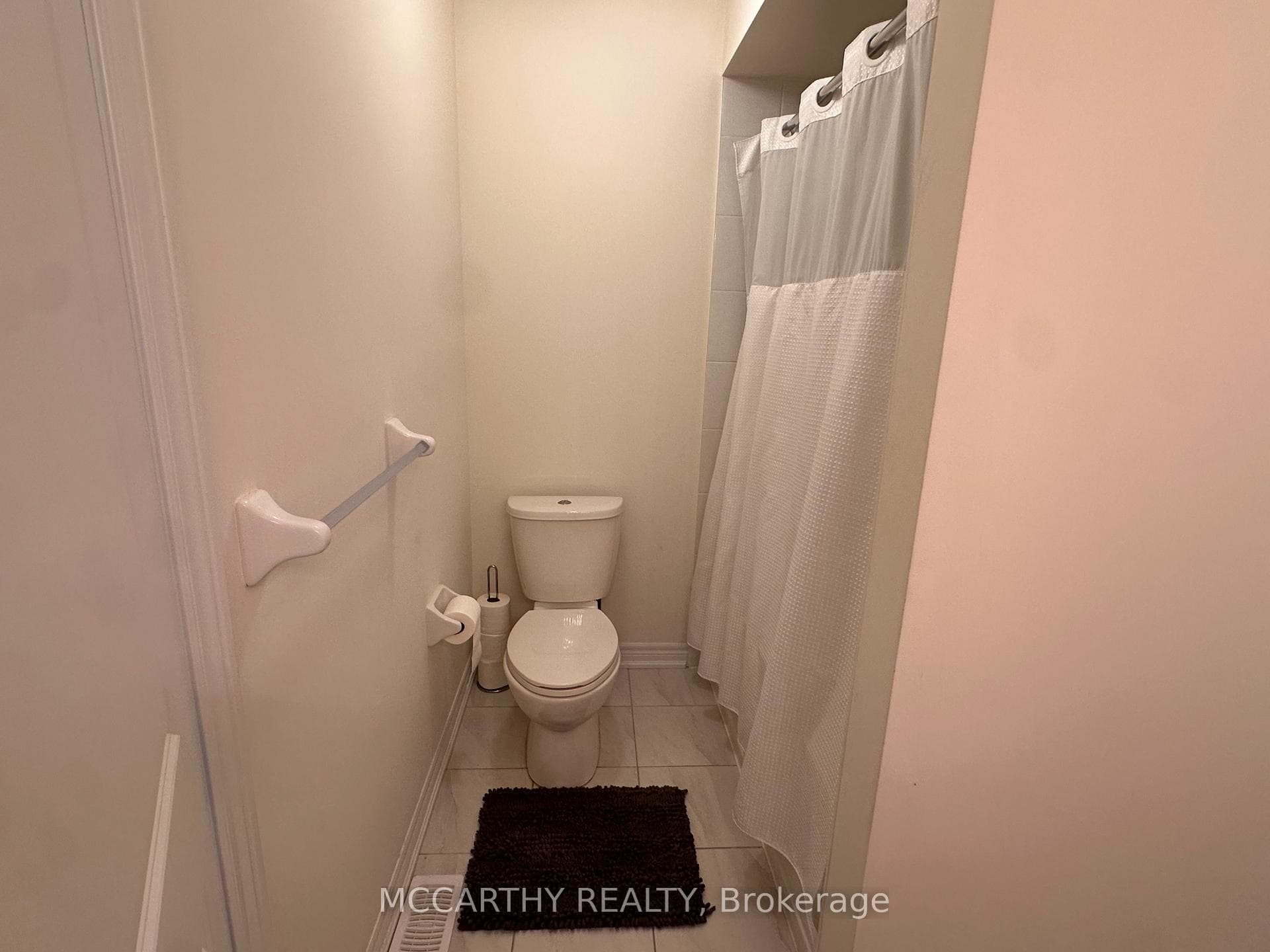 451 Black Cherry Crescent photo 34