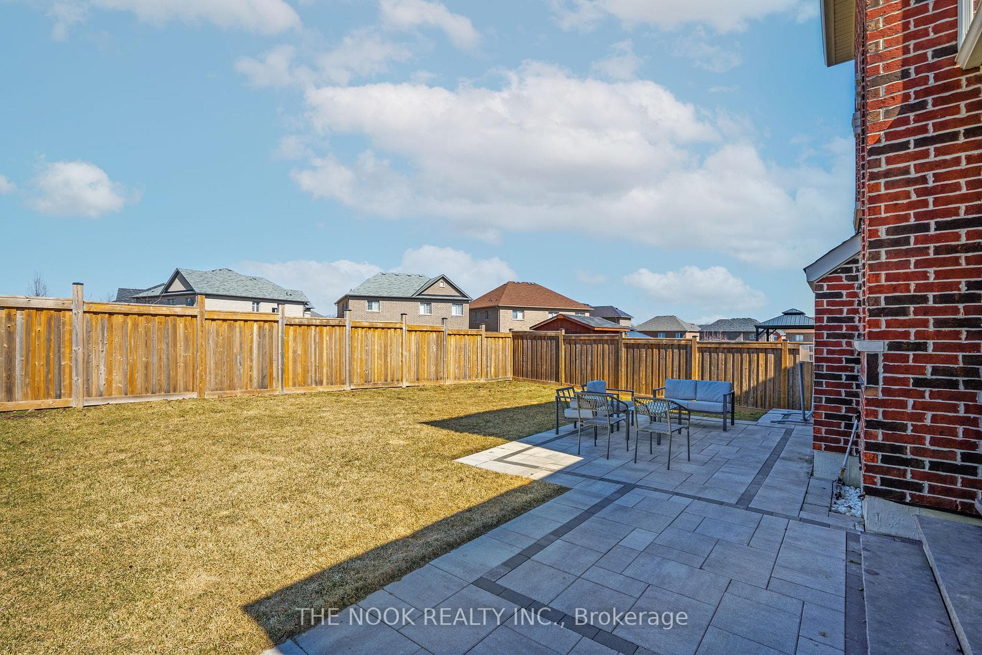50 Grady Drive photo 44