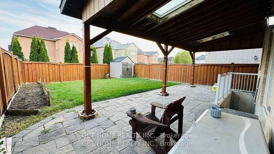 53 Stammers Drive photo 13