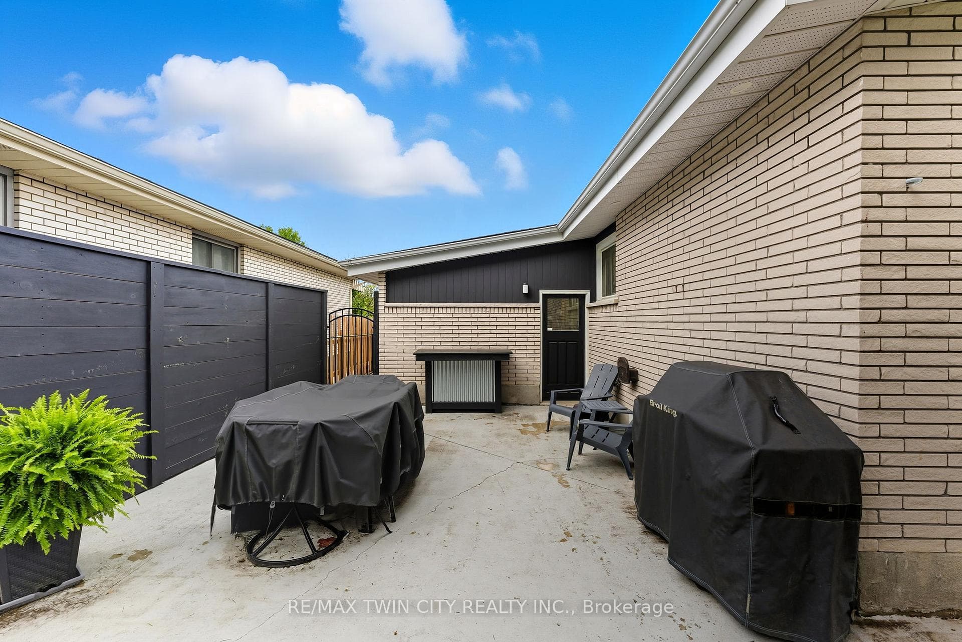31 Buckingham Street photo 26