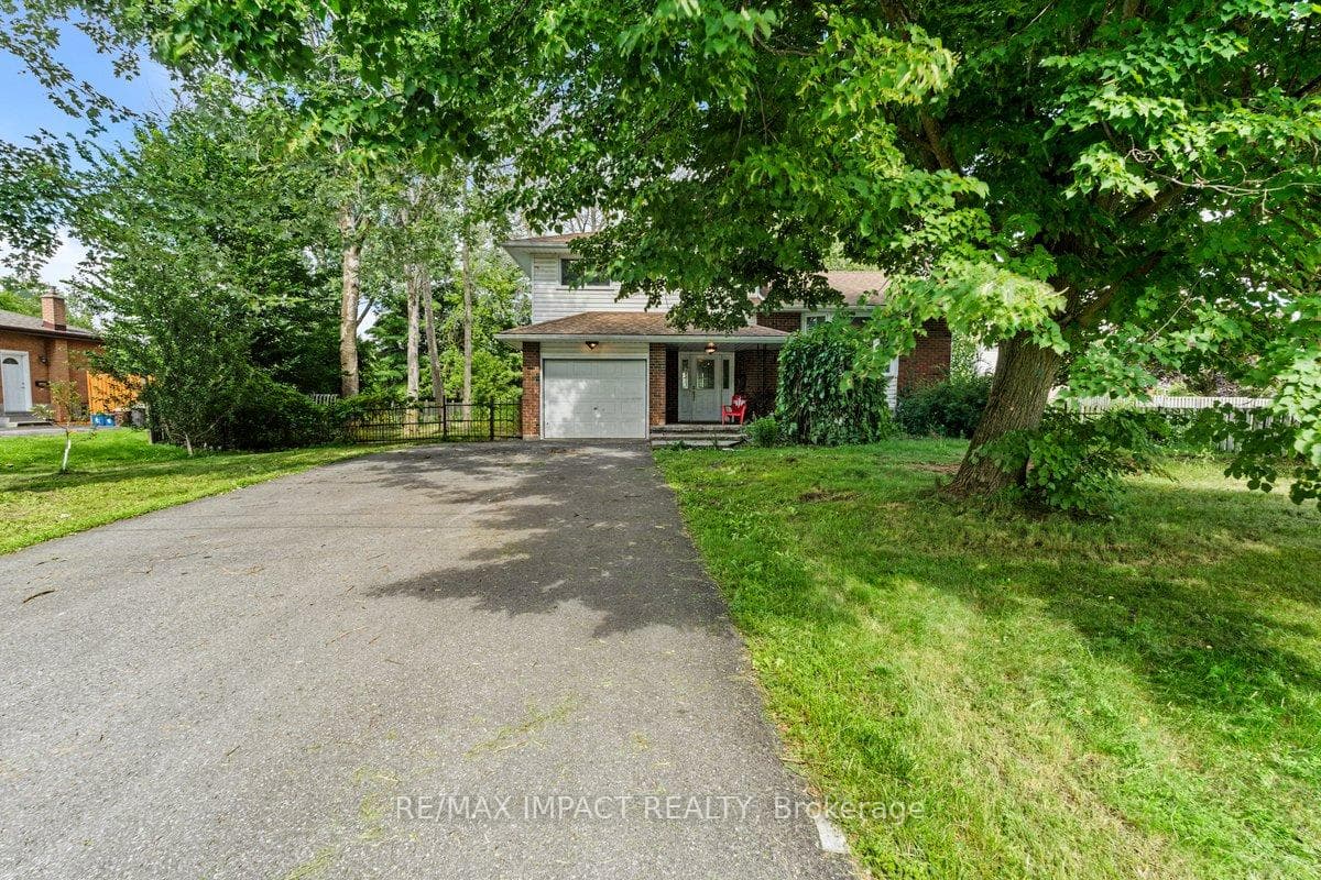 422 Montrose Road photo 2