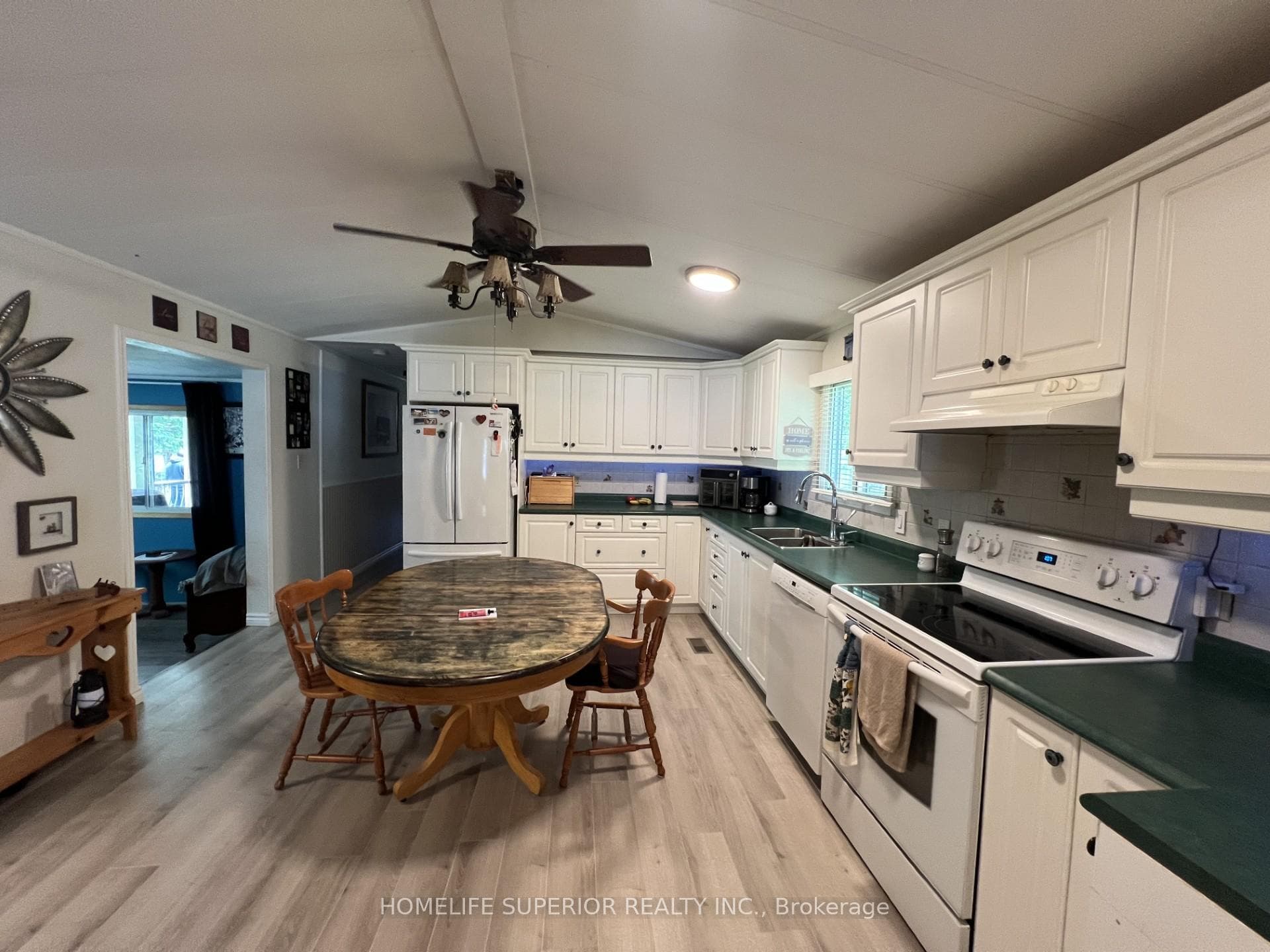 36 Chandos Street photo 12