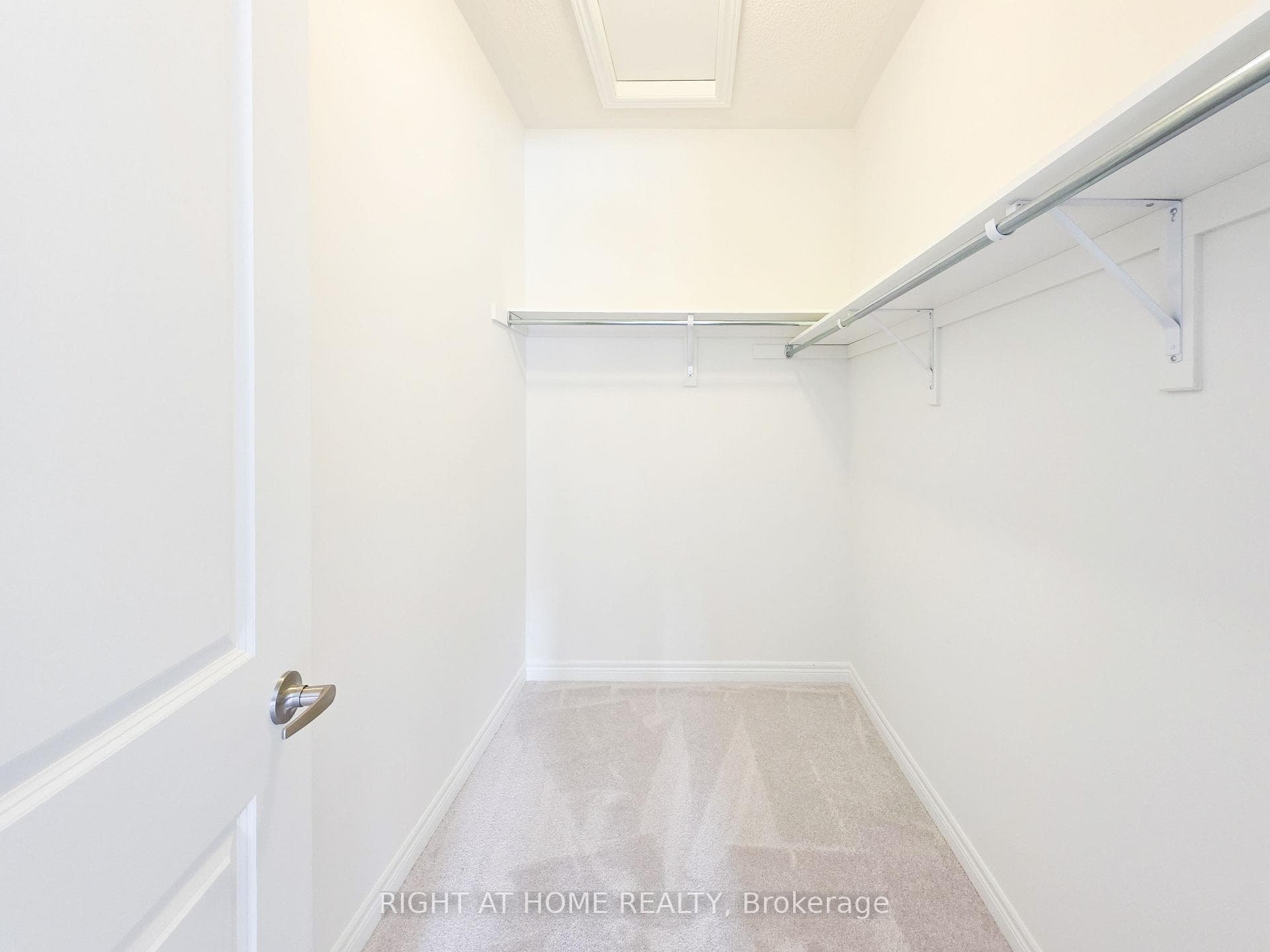 1256 Elizabeth Mackenzie Drive photo 26