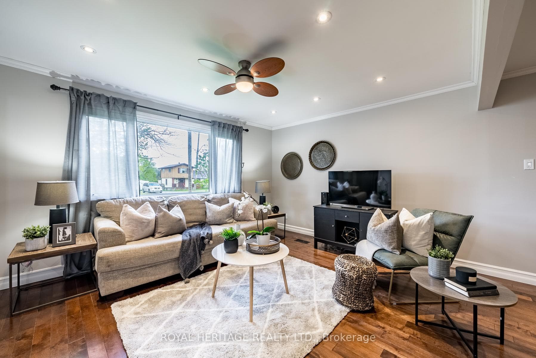 22 Carleton Boulevard photo 5