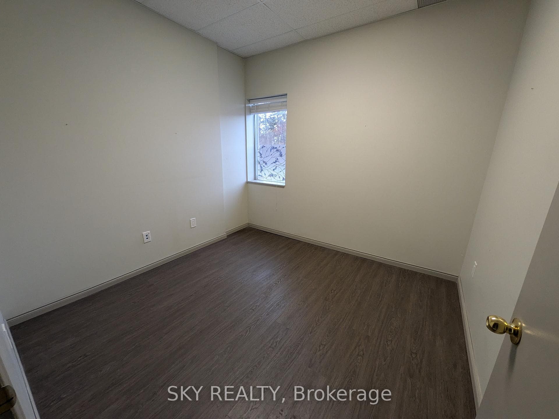 411 Huronia Road Unit 5 photo 10