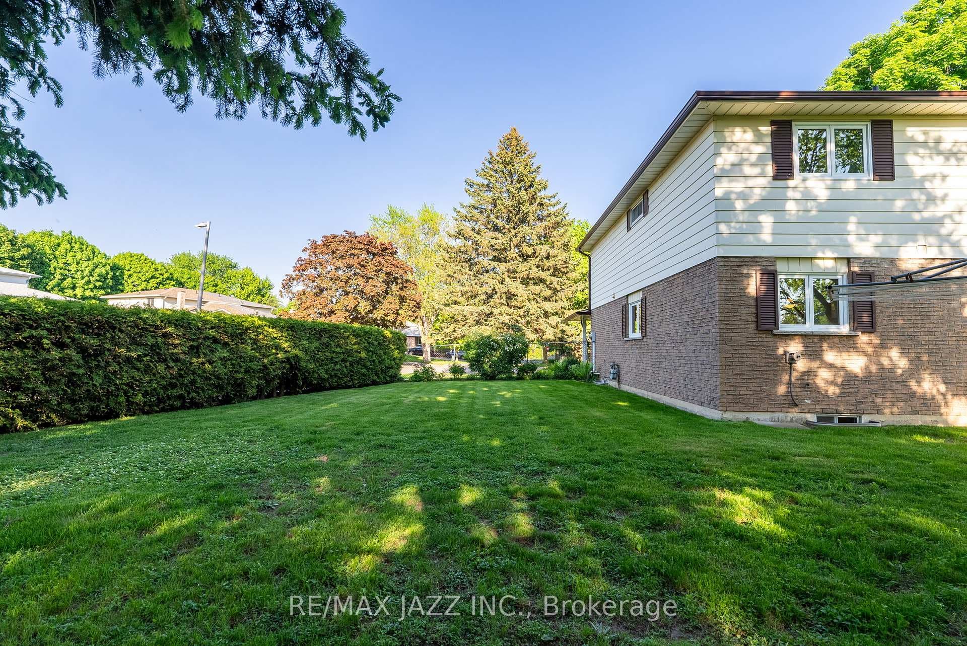 44 Hillier Street photo 14