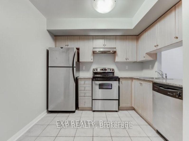 18 Laidlaw Street Unit 1017 photo 12
