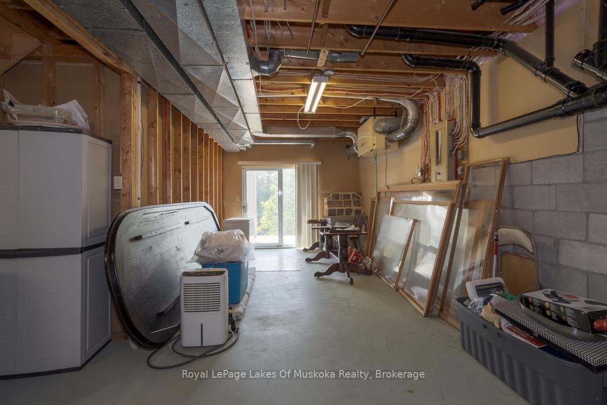 110 Dill Street photo 34