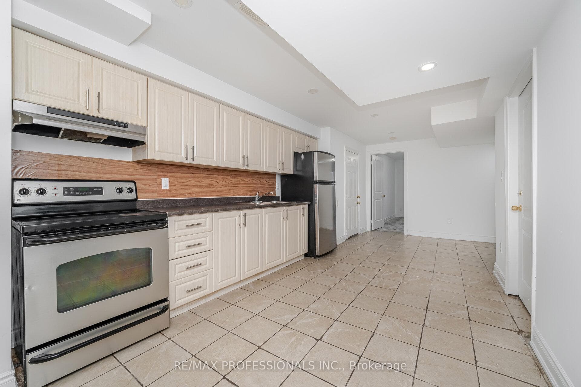 46 Kershaw Street photo 34