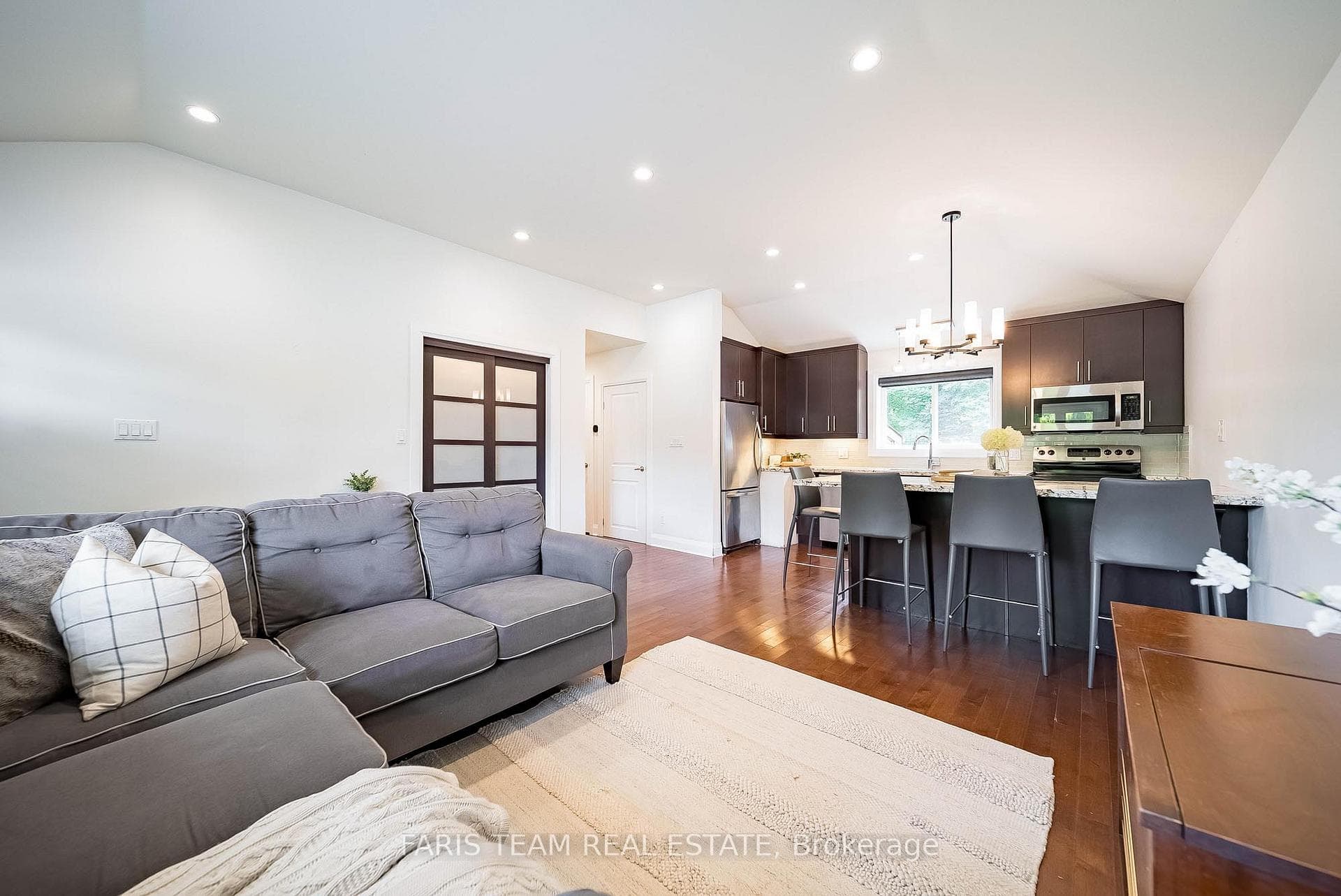 12 Davidson Street photo 11
