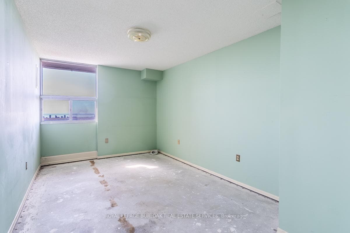 2055 Upper Middle Road Unit PH5 photo 13