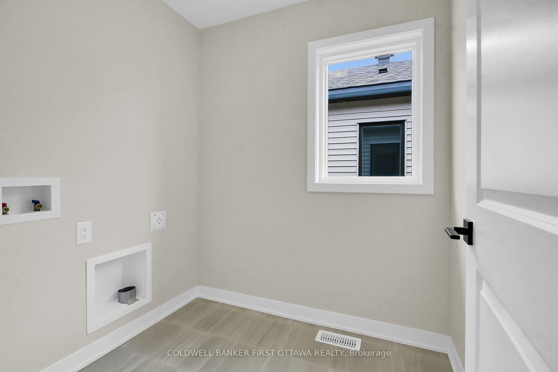 807 TINCTURE Place photo 45