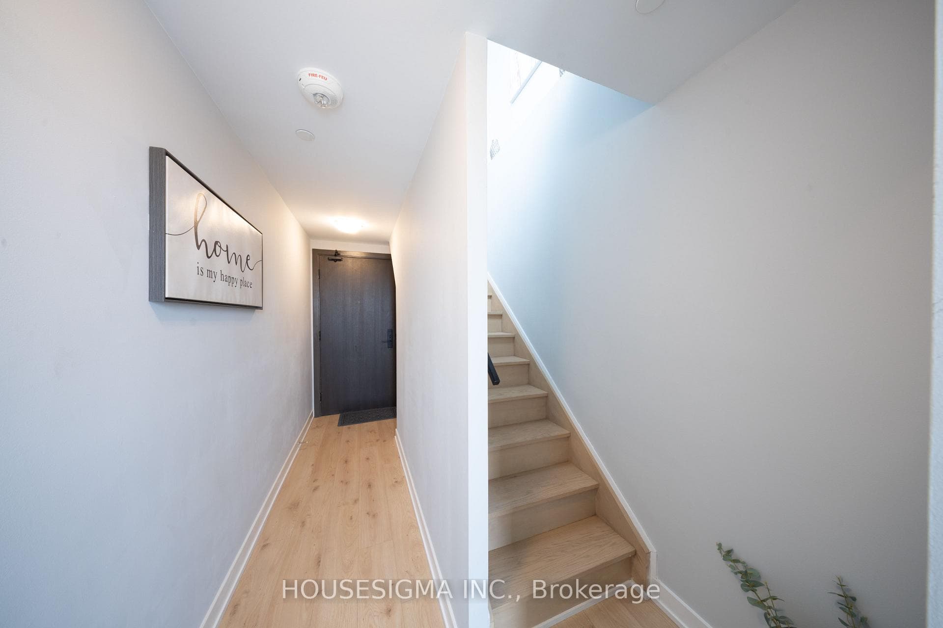 2799 Kingston Road Unit 901 photo 19