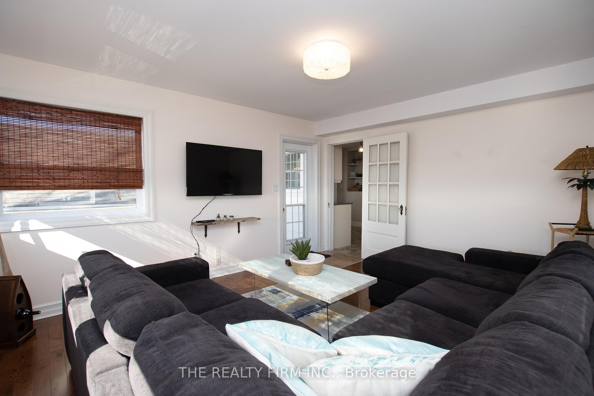 18378 Erie Shore Drive photo 15