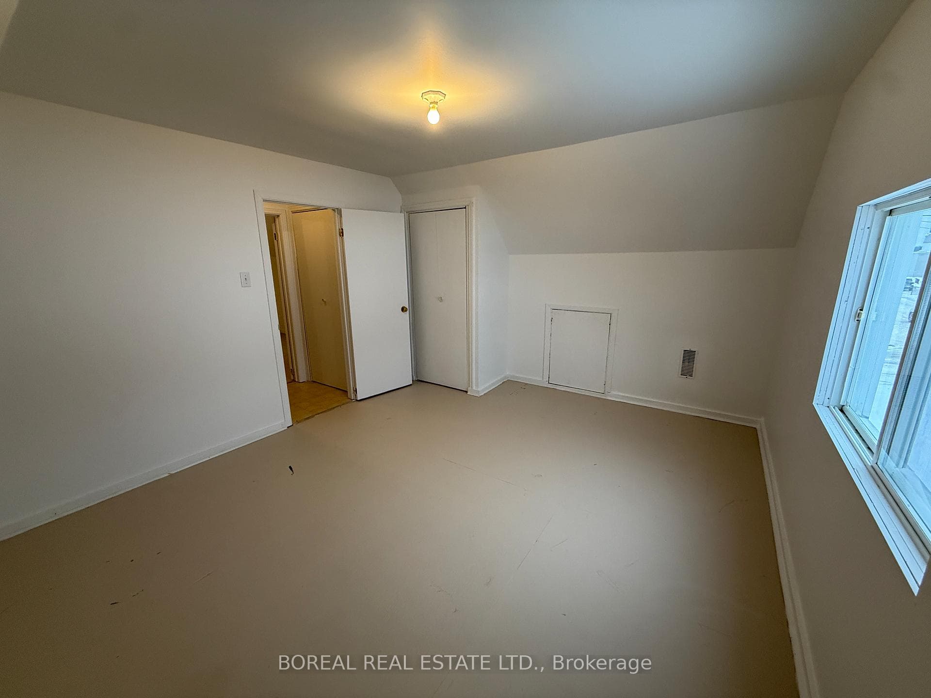 101 Ross Road photo 22